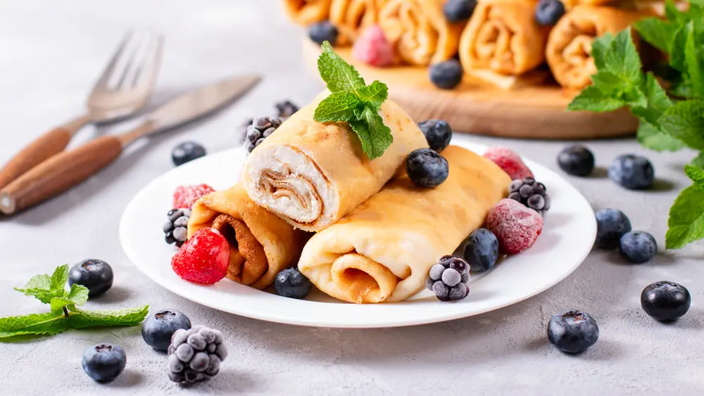Easy and Delicious Crepe Roll Recipe!